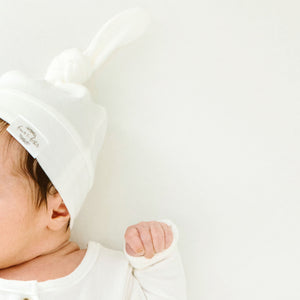 Baby Organic Knotted Gown + Top Knot Hat - Sugar (white)